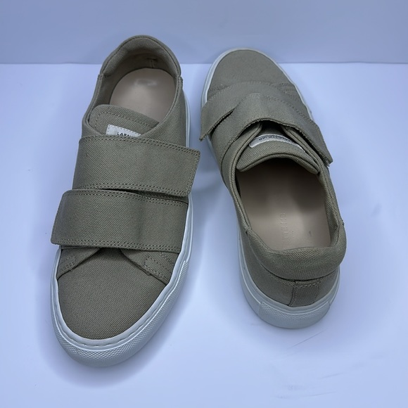 Lafayette 148 New York Sneaker - Picture 6 of 10